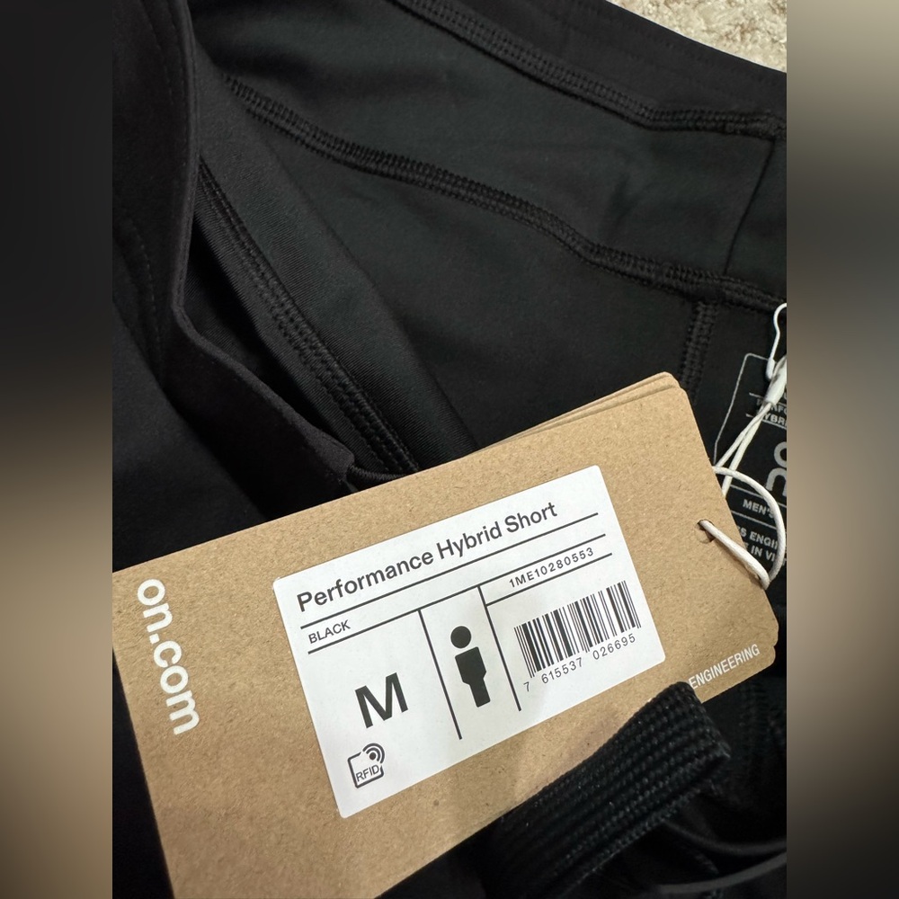 On cloud Performance Hybrid Short - Picture 5 of 6